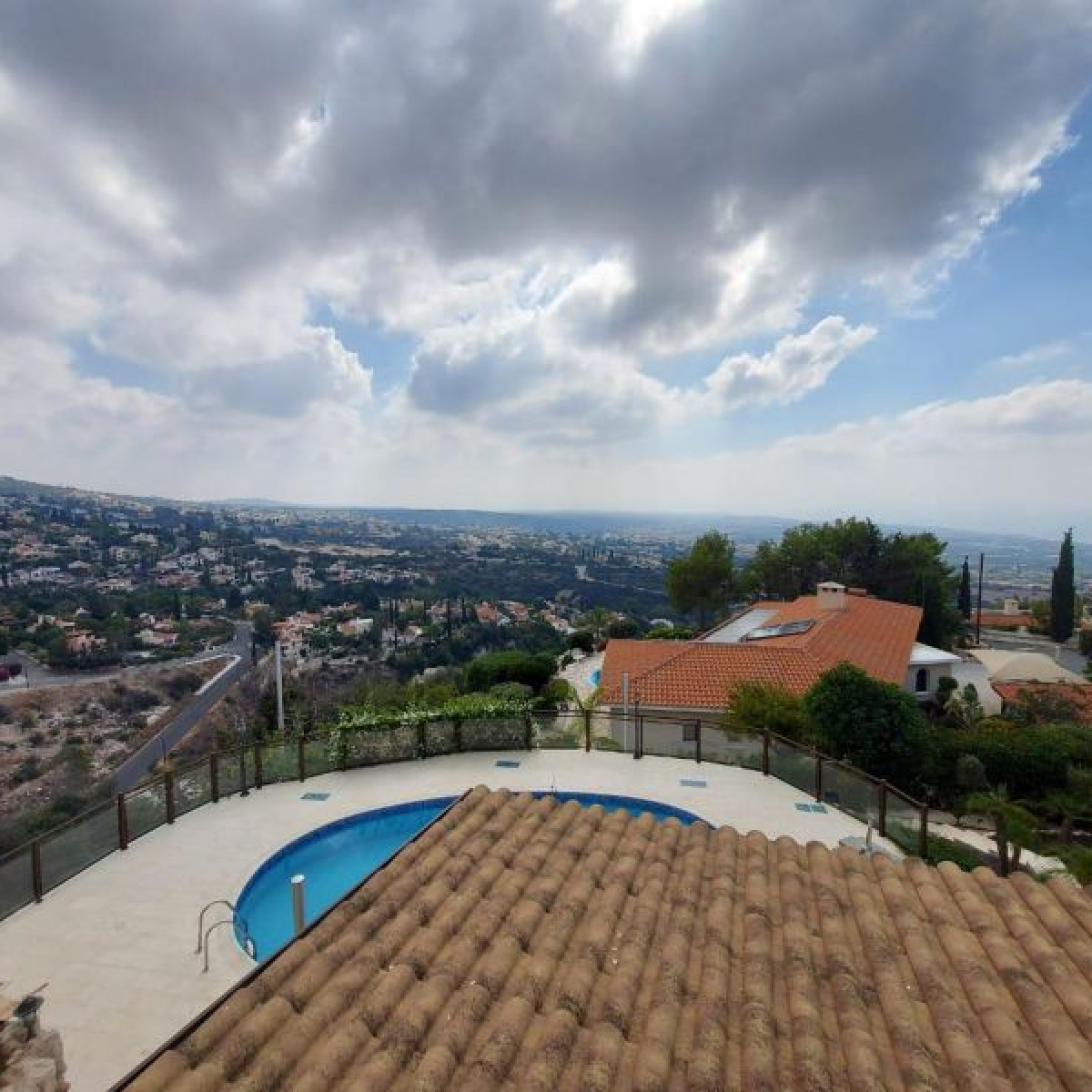 Spacious villa with unobstructed sea views on big plot in Paphos